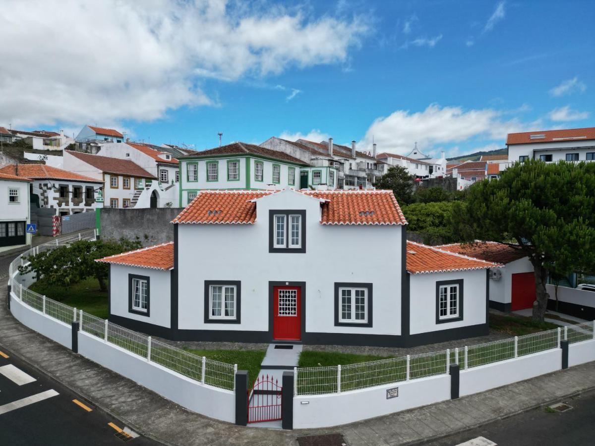 Angra Charming Suites By Seewest Angra do Heroismo Luaran gambar