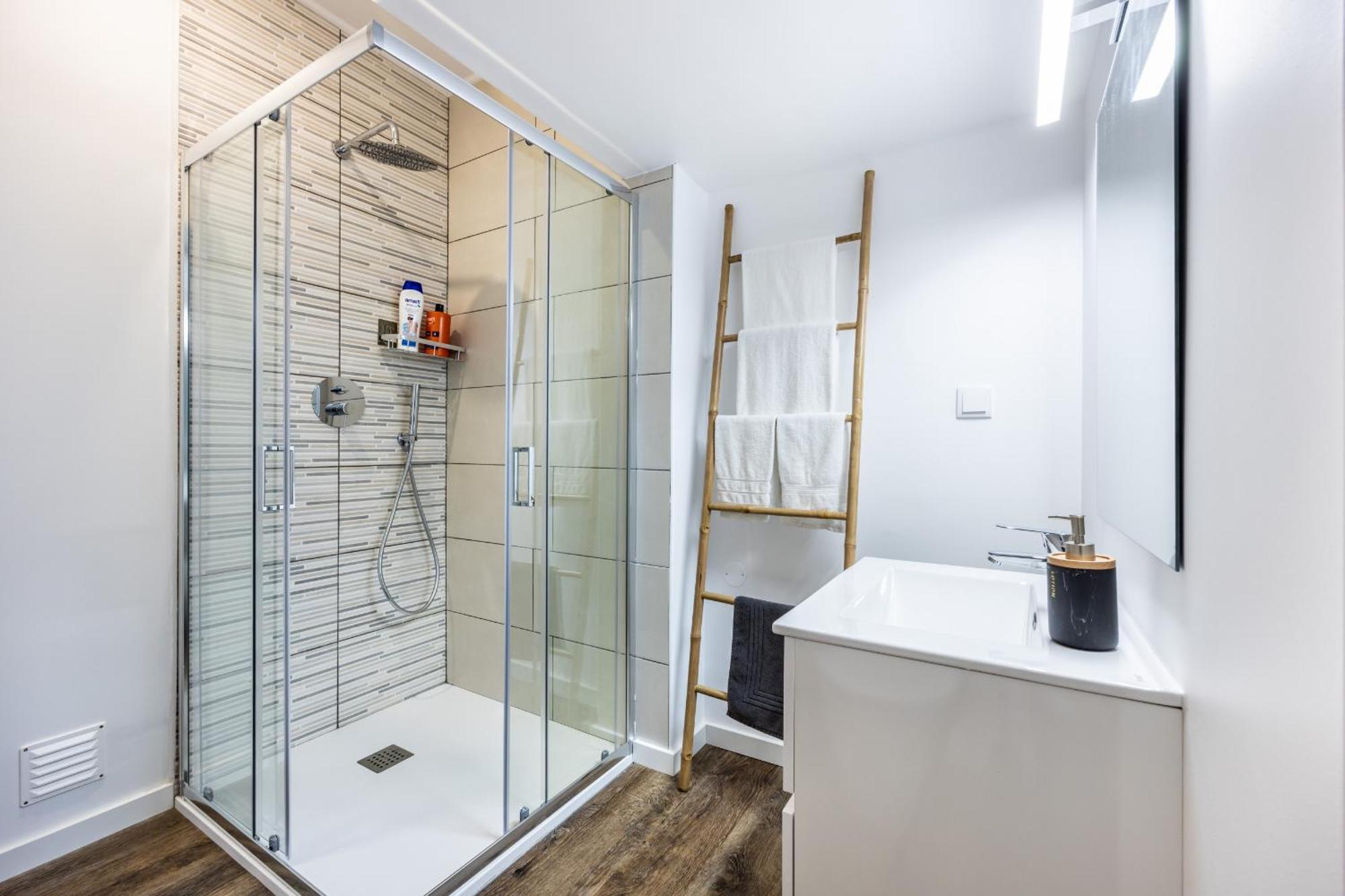 Angra Charming Suites By Seewest Angra do Heroismo Luaran gambar
