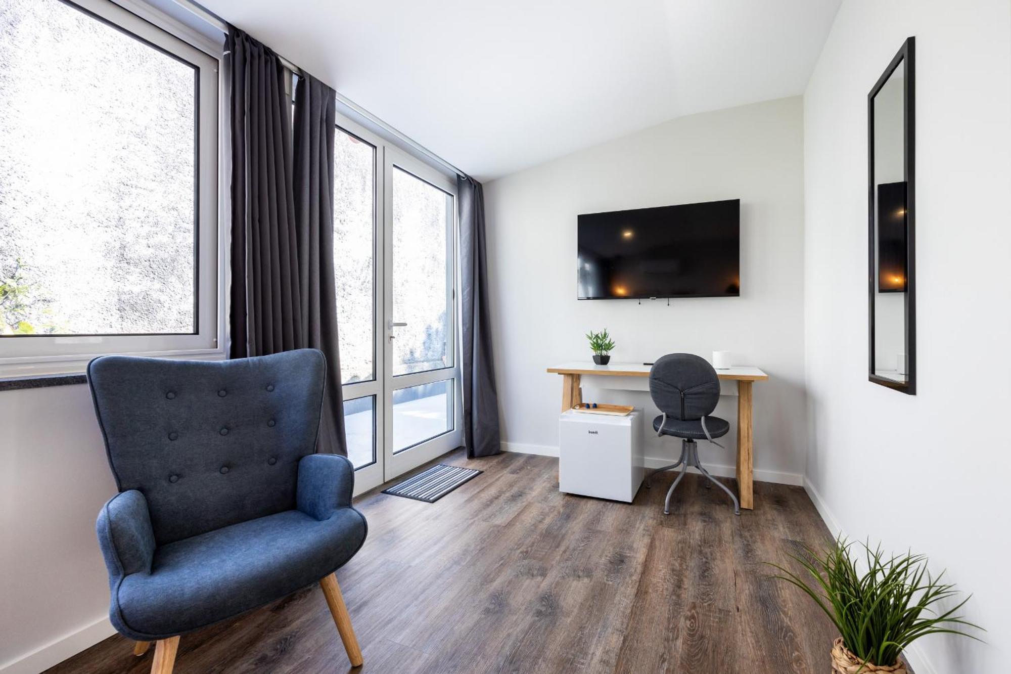 Angra Charming Suites By Seewest Angra do Heroismo Luaran gambar